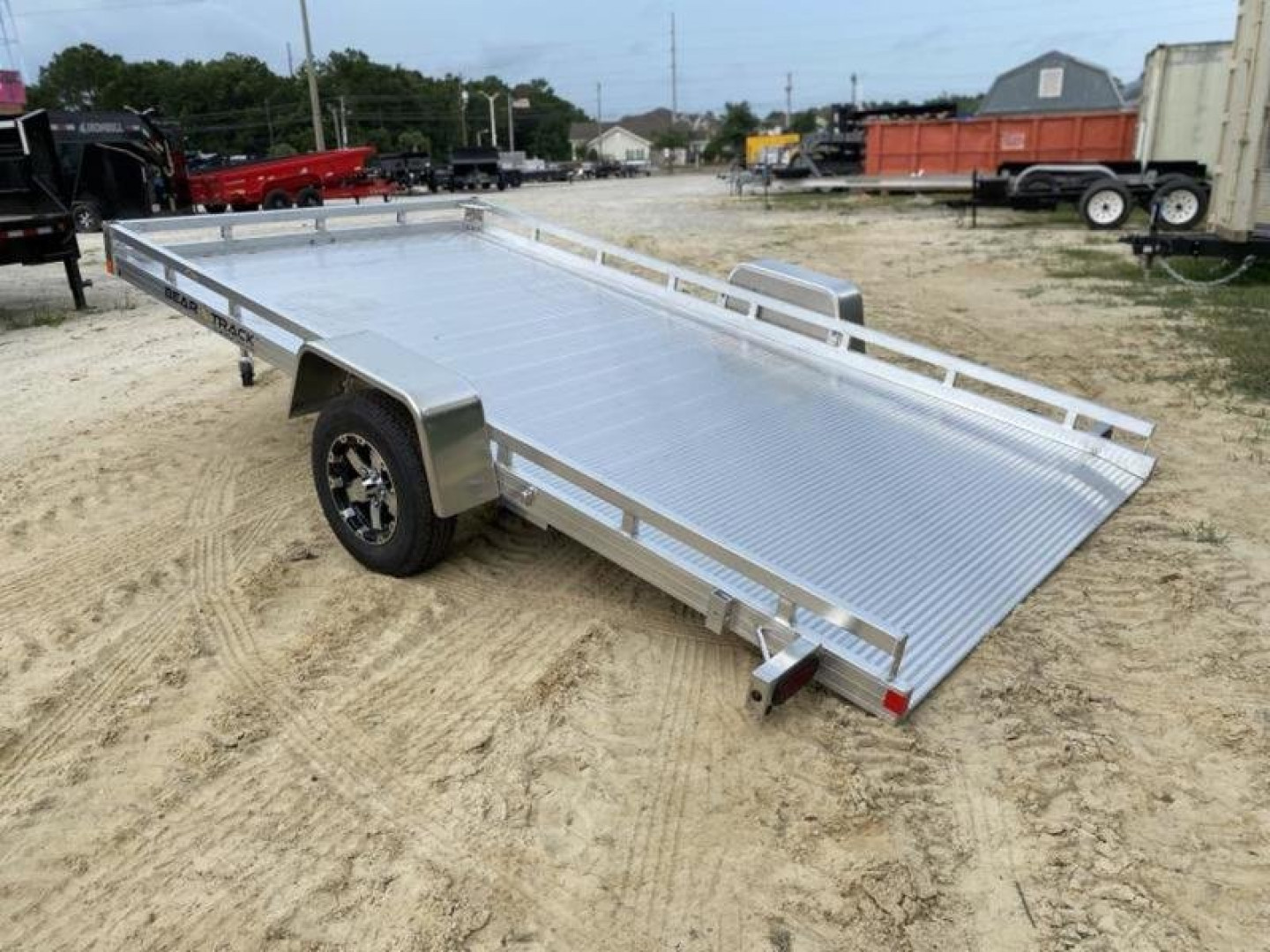 New 2023 Bear Track 6.75x12.5 Tilt Deck
