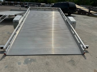 New 2023 Bear Track 6.75x12.5 Tilt Deck