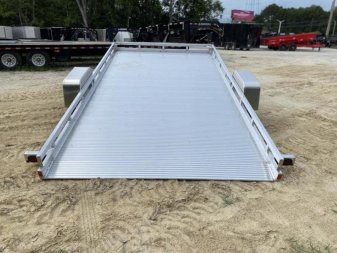 New 2023 Bear Track 6.75x12.5 Tilt Deck