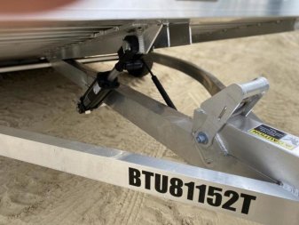 New 2023 Bear Track 6.75x12.5 Tilt Deck