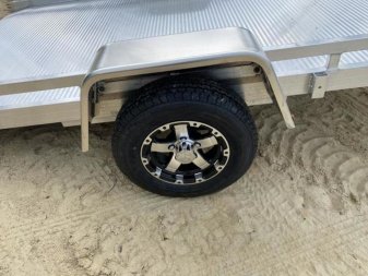 New 2023 Bear Track 6.75x12.5 Tilt Deck