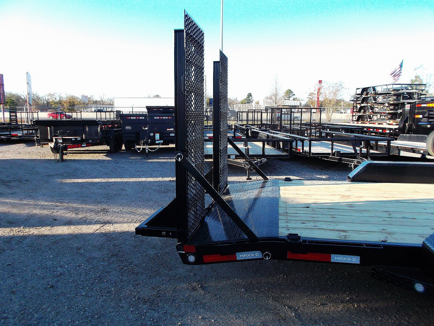 New 2026 MAXX-D 102x20 H8X 16K Equipment Hauler / Car Hauler / Drive Over Fenders / 8,000# Axles / 8" Heavy Duty Frame / Powder Coated / LEDs / 5ft Stand Up Equipment Ramps