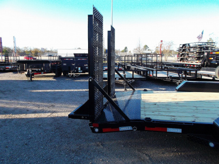 New 2026 MAXX-D 102x20 H8X 16K Equipment Hauler / Car Hauler / Drive Over Fenders / 8,000# Axles / 8" Heavy Duty Frame / Powder Coated / LEDs / 5ft Stand Up Equipment Ramps