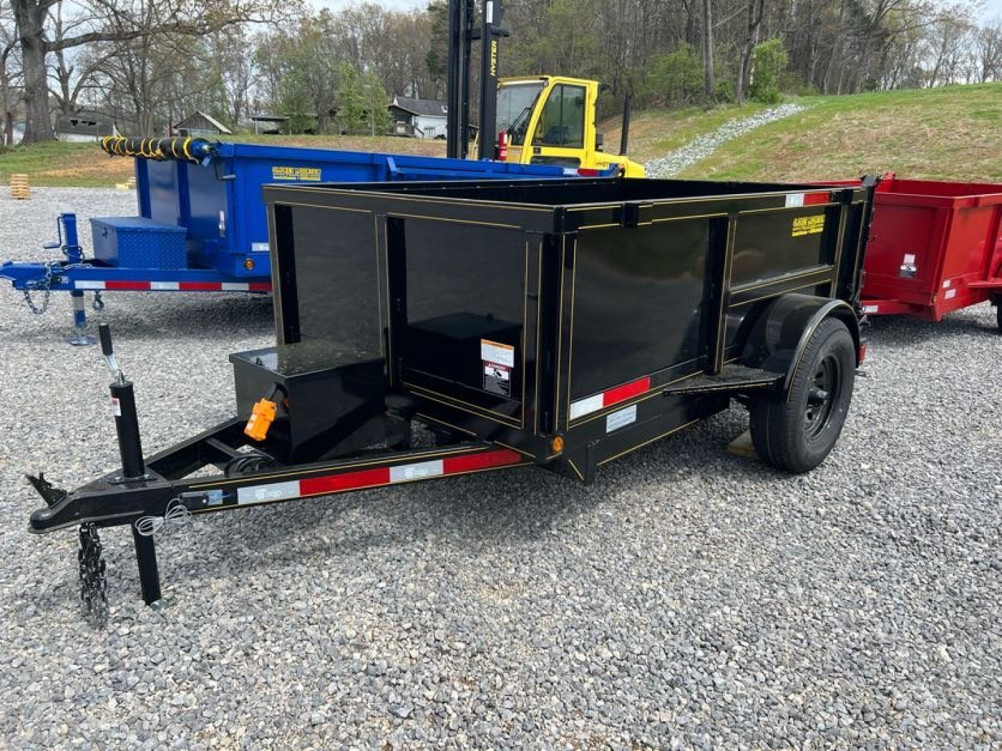 New 2025 P & T Trailers 5K 5X8 3 WAY GATE Dump Trailer