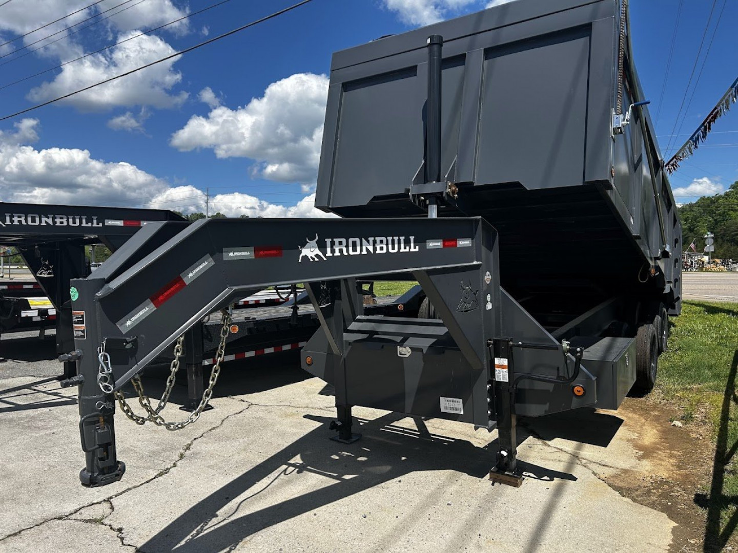 New 2025 Iron Bull DMG 8.5X20 Dump Trailer