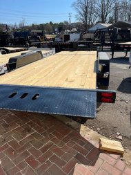 New 2025 Behnke TBCT 22' 20K TILT ,HYD JACK Equipment Trailer