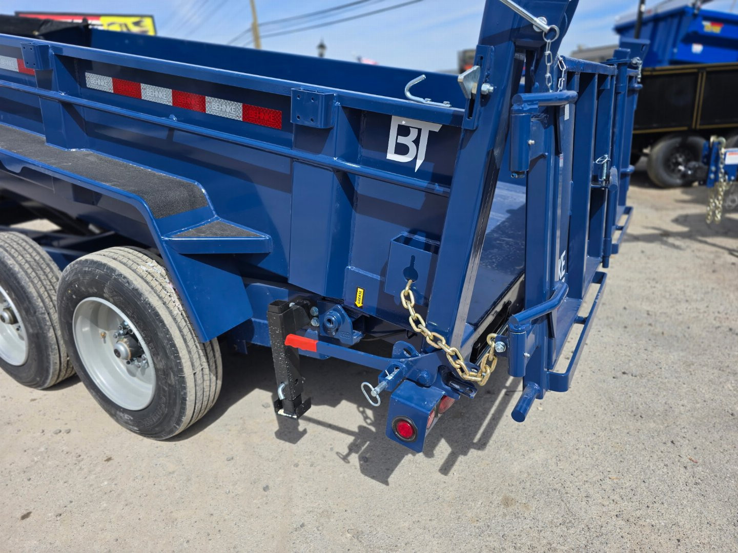 New 2025 Behnke LPD 83X16 16K Dump Trailer