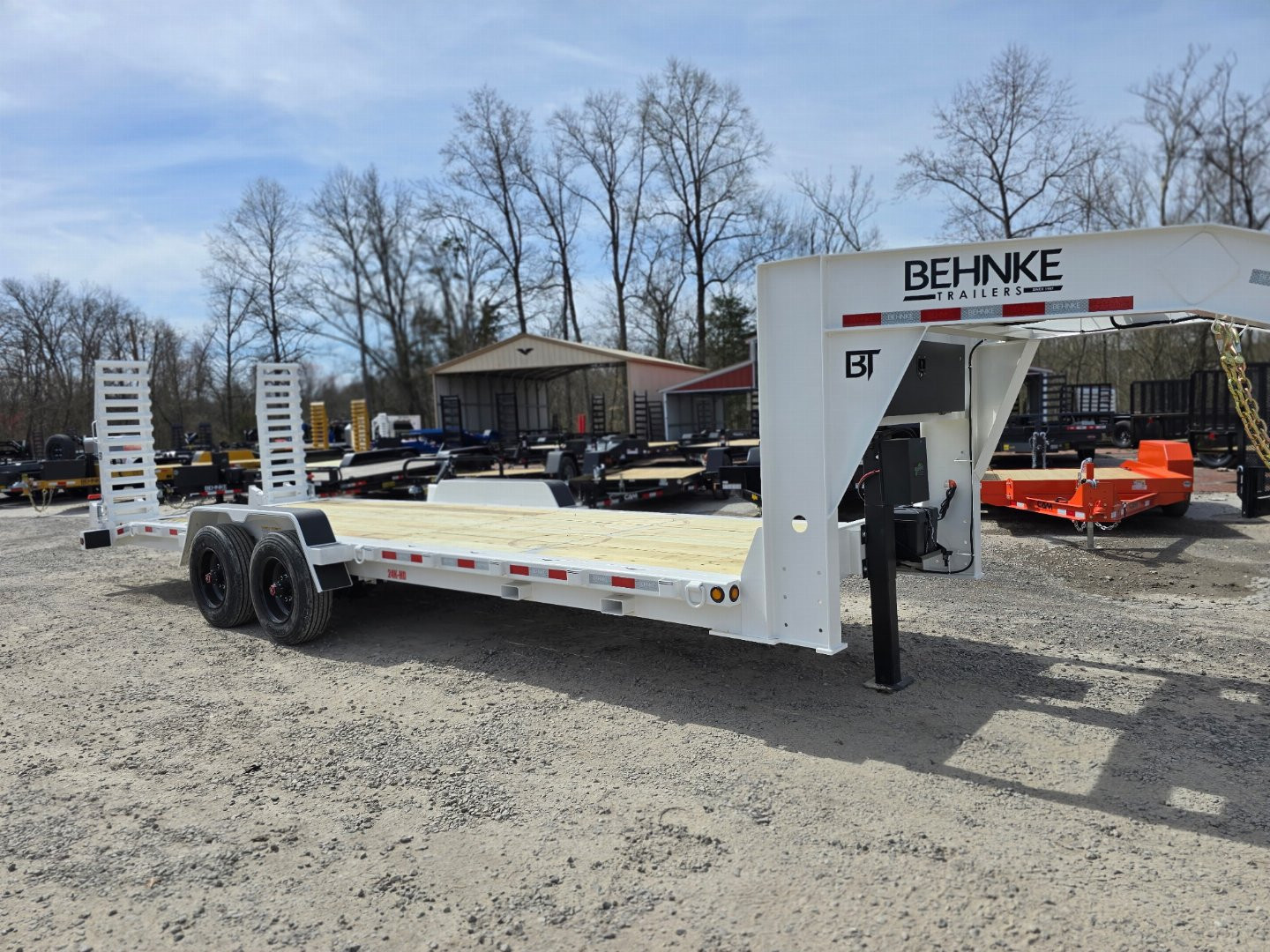New 2025 Behnke CBCT 24' 24K GN,RAMP,HYD JACK Equipment Trailer