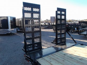 New 2025 MAXXD 102x20 H5X 10K Car Hauler / Racing Trailer / Flatbed / Equipment Hauler / Drive Over Fenders / 5200# Axles / Powder Coated / LEDs / 5ft Stand Up Equipment Ramps