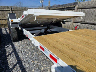 New 2025 Behnke TBCT 24' 24K TILT, HYD JACK Equipment Trailer