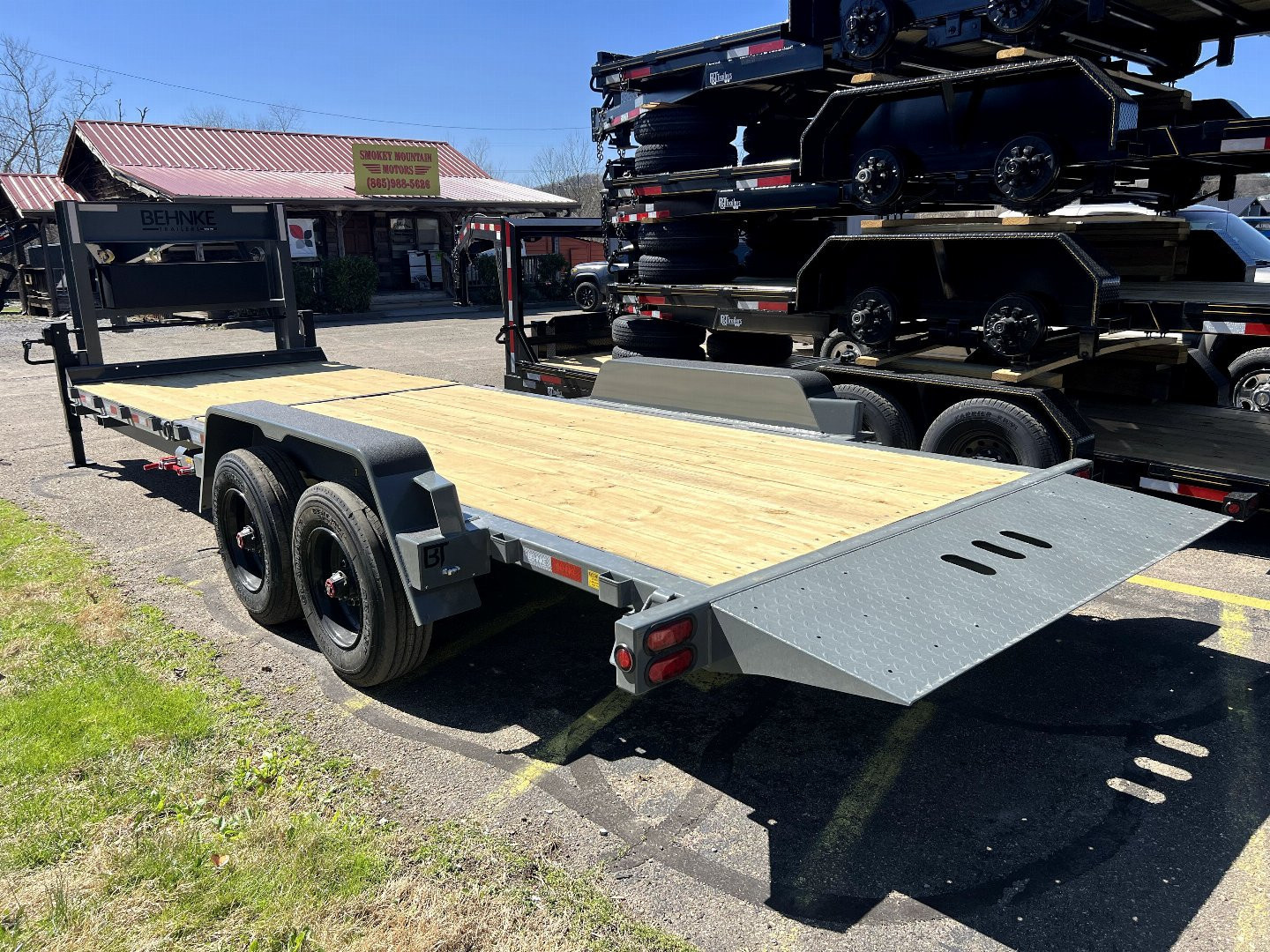 New 2025 Behnke TBCT 24' 24K GN TILT Equipment Trailer