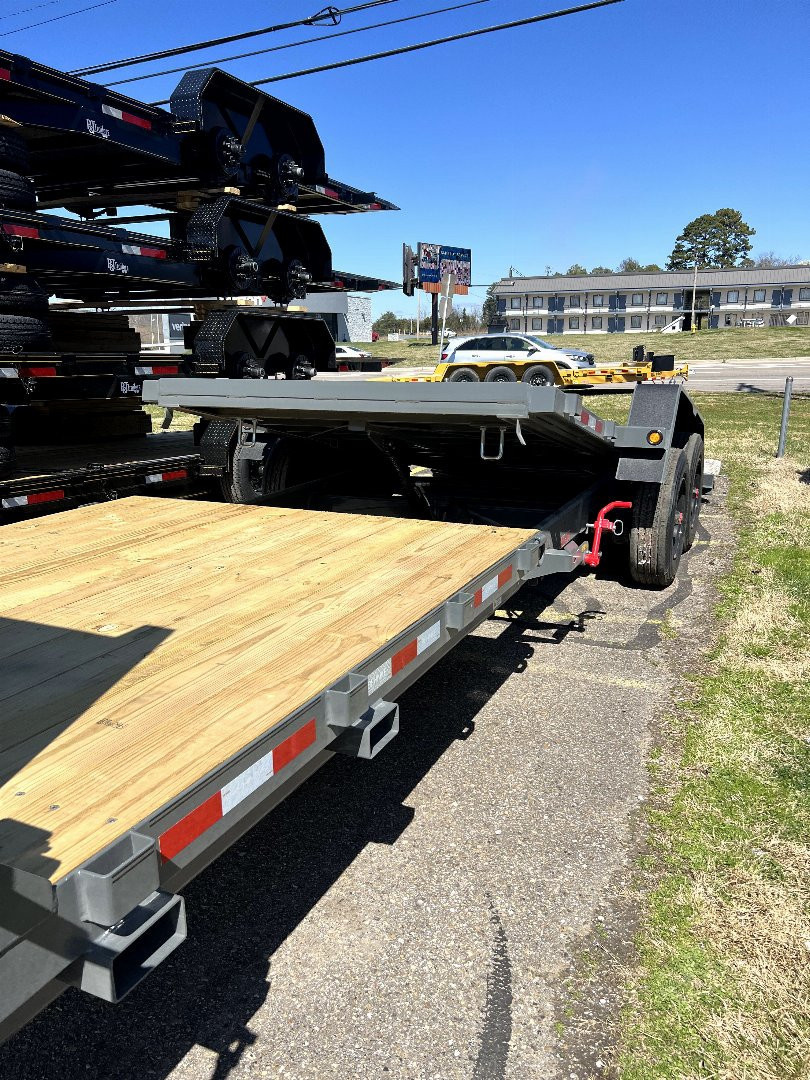 New 2025 Behnke TBCT 24' 24K GN TILT Equipment Trailer