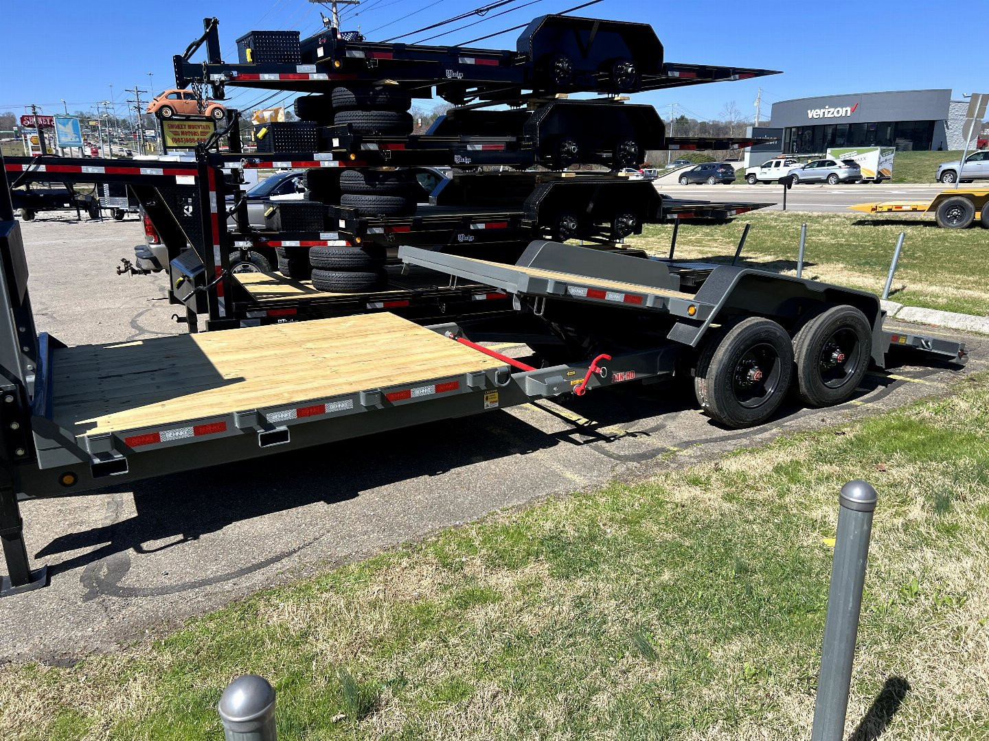 New 2025 Behnke TBCT 24' 24K GN TILT Equipment Trailer