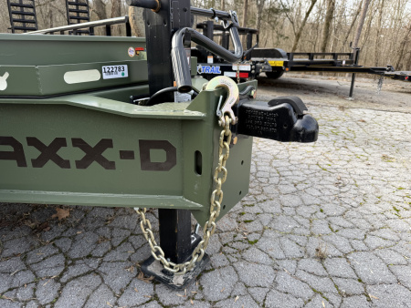New 2025 MAXXD H9X 20K 24FT 102" DOF, PINTLE Equipment Trailer
