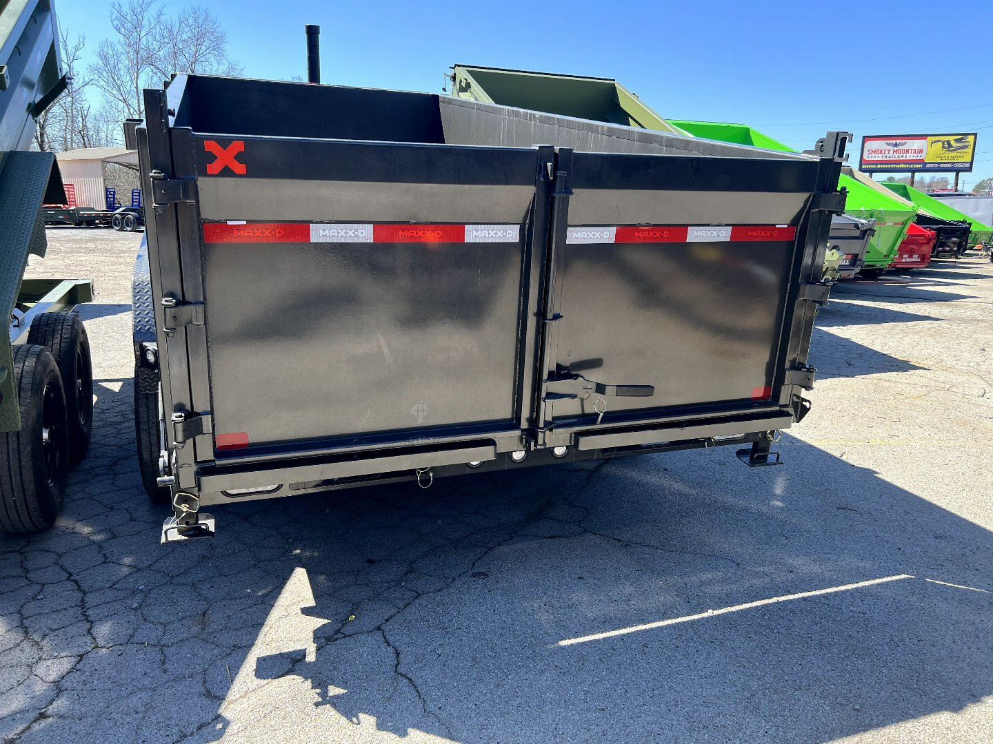 New 2025 MAXXD DTX 83X16 16K Dump Trailer
