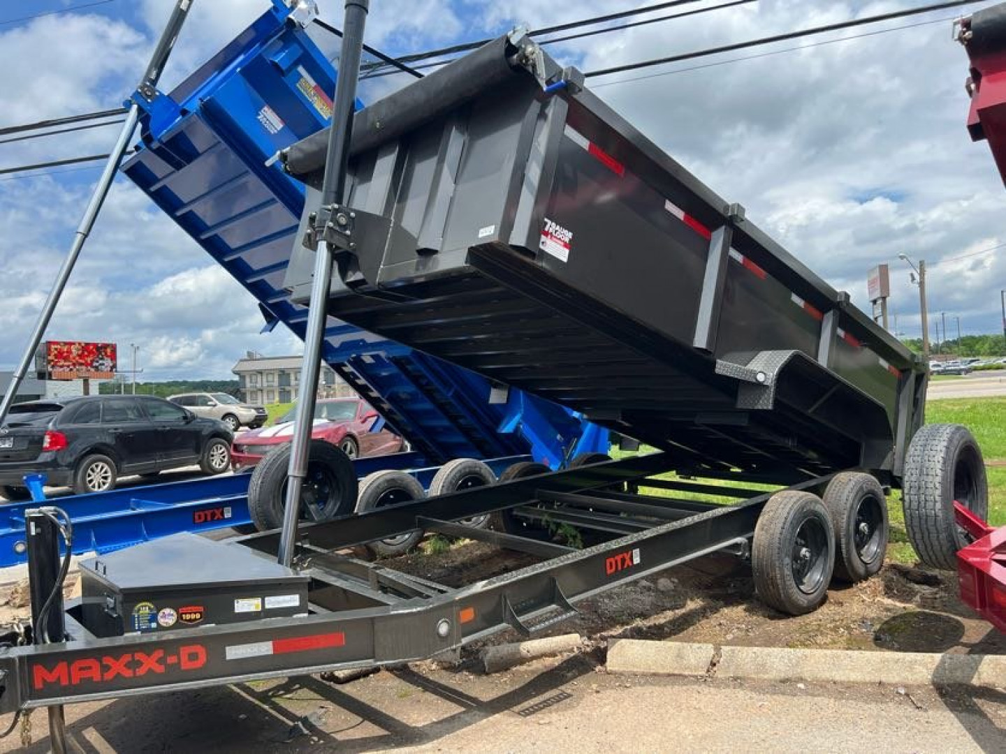 New 2025 MAXXD DTX 83X16 16K Dump Trailer