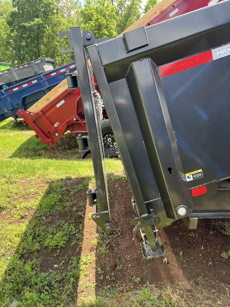 New 2025 MAXXD DTX 83X16 16K Dump Trailer
