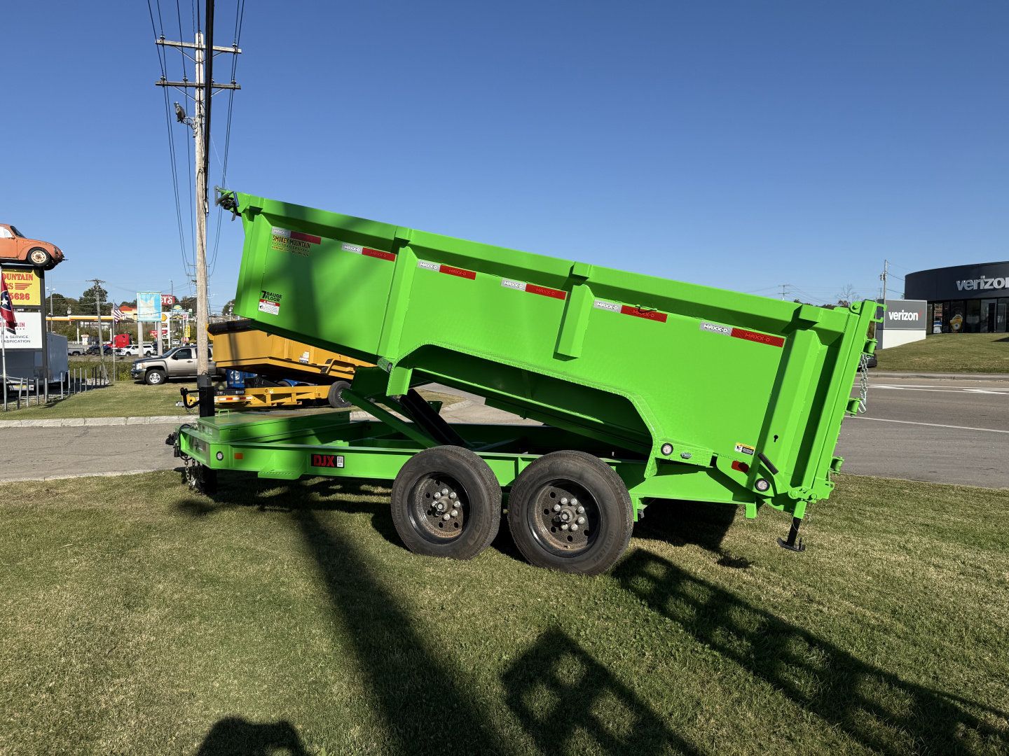 New 2025 MAXXD DJX 83x14 16k Dump Trailer