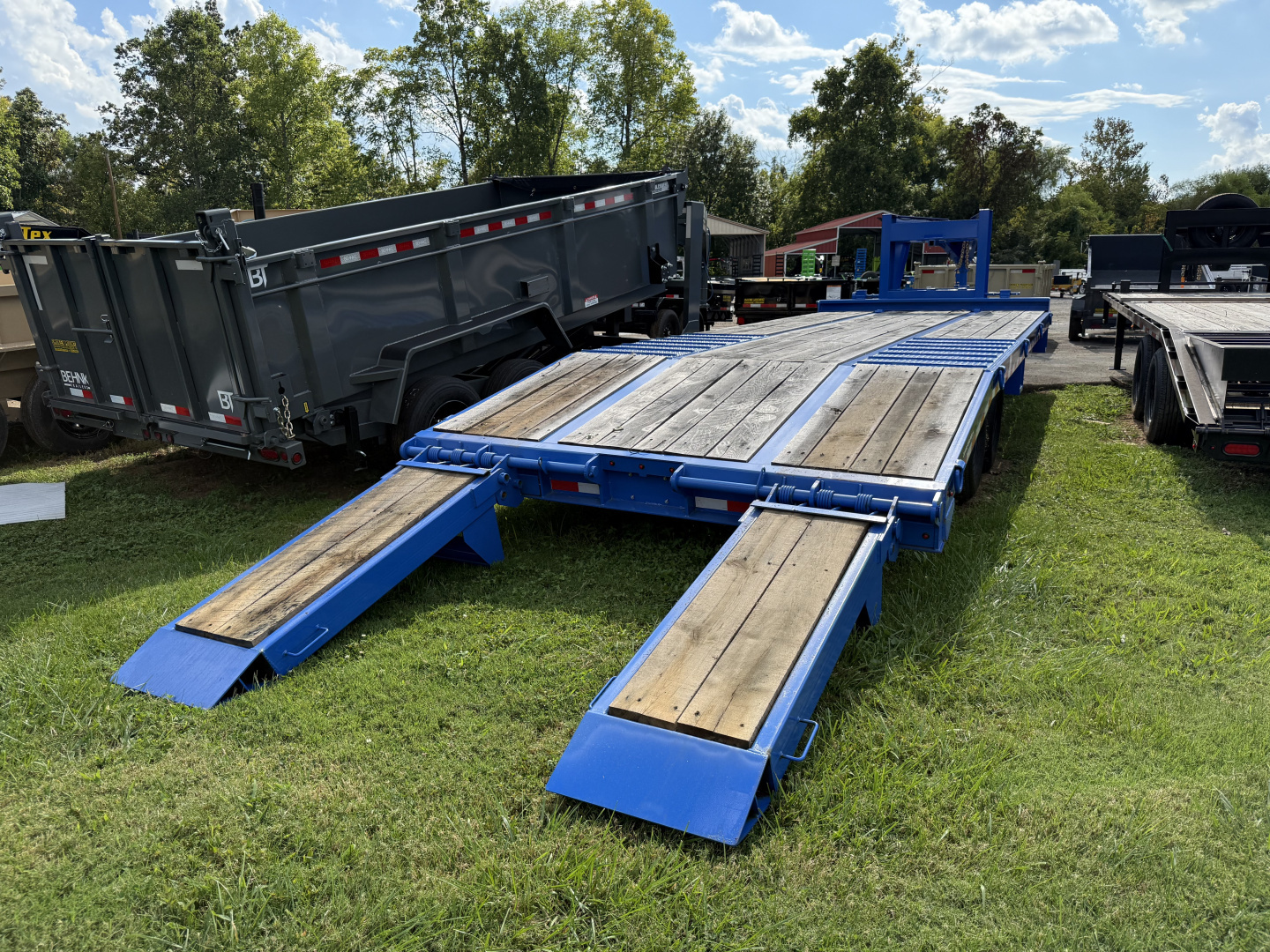 New 2025 Cam Superline 20+5 MR 30k Equipment Trailer