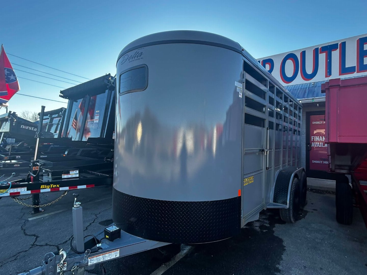 New 2024 Delta Mfg 500 ES 16' W/ 7' HEIGHT Stock / Stock Combo Trailer