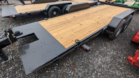 New 2025 P & T Trailers 82X20 7TON POWER TILT Equipment Trailer
