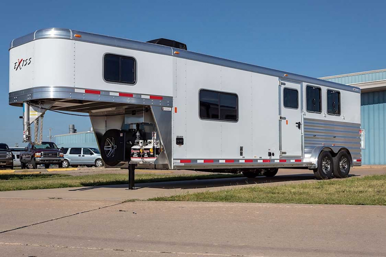 New 2025 Exiss Trailers EXPRESS LQ 2,3, OR 4 HORSE Stock / Stock Combo Trailer