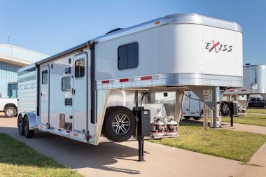 New 2025 Exiss Trailers EXPRESS LQ 2,3, OR 4 HORSE Stock / Stock Combo Trailer