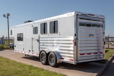 New 2025 Exiss Trailers EXPRESS LQ 2,3, OR 4 HORSE Stock / Stock Combo Trailer