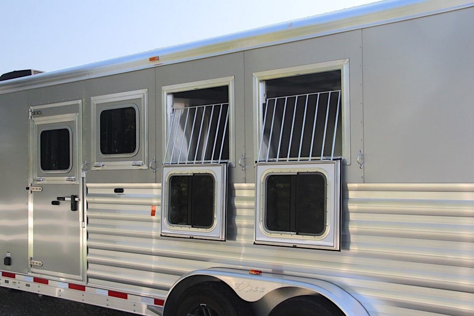 New 2025 Exiss Trailers 2,3,4 Horse w/ 10' short wall LQ Stock / Stock Combo Trailer