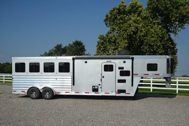 New 2025 Exiss Trailers 2,3,4 Horse w/ 10' short wall LQ Stock / Stock Combo Trailer