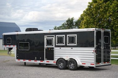 New 2025 Exiss Trailers ESCAPE 7308 2-4 HORSE LQ Stock / Stock Combo Trailer