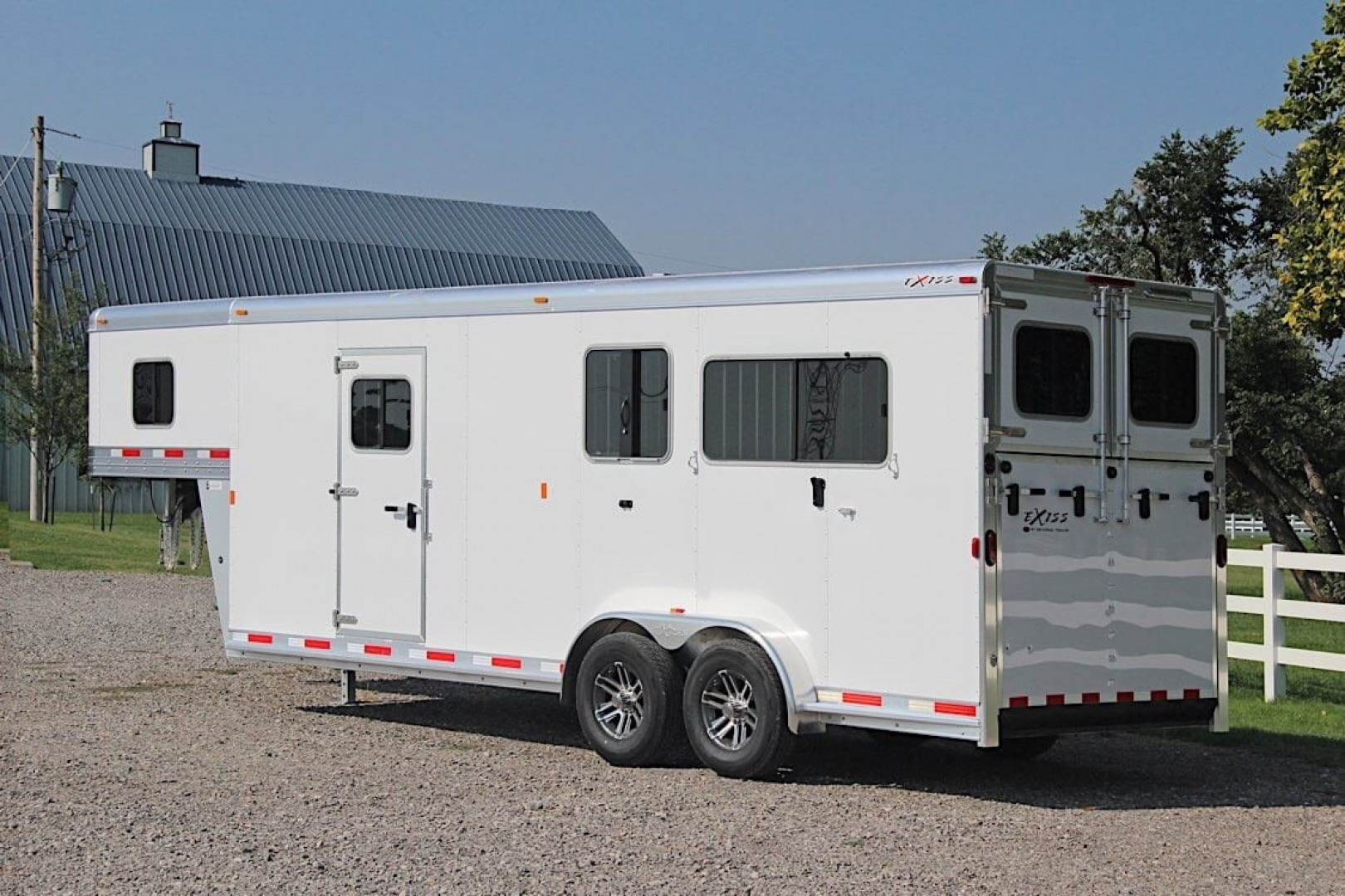 New 2025 Exiss Trailers 7200 SR 2+1 Stock / Stock Combo Trailer