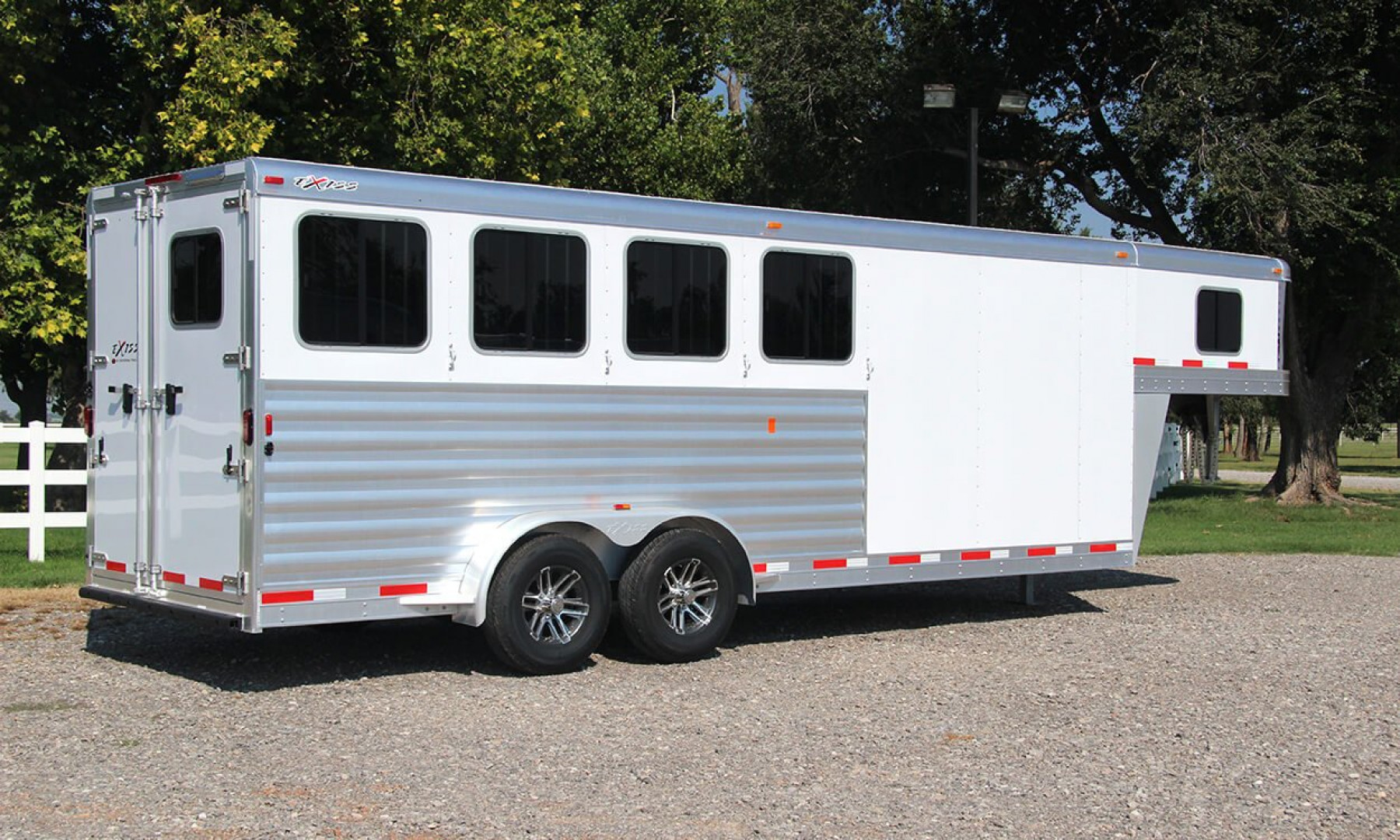 New 2025 Exiss Trailers 7400 4 HORSE GN Stock / Stock Combo Trailer