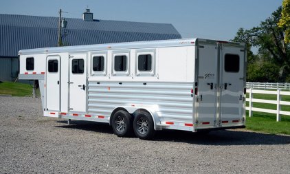 New 2025 Exiss Trailers 7400 4 HORSE GN Stock / Stock Combo Trailer