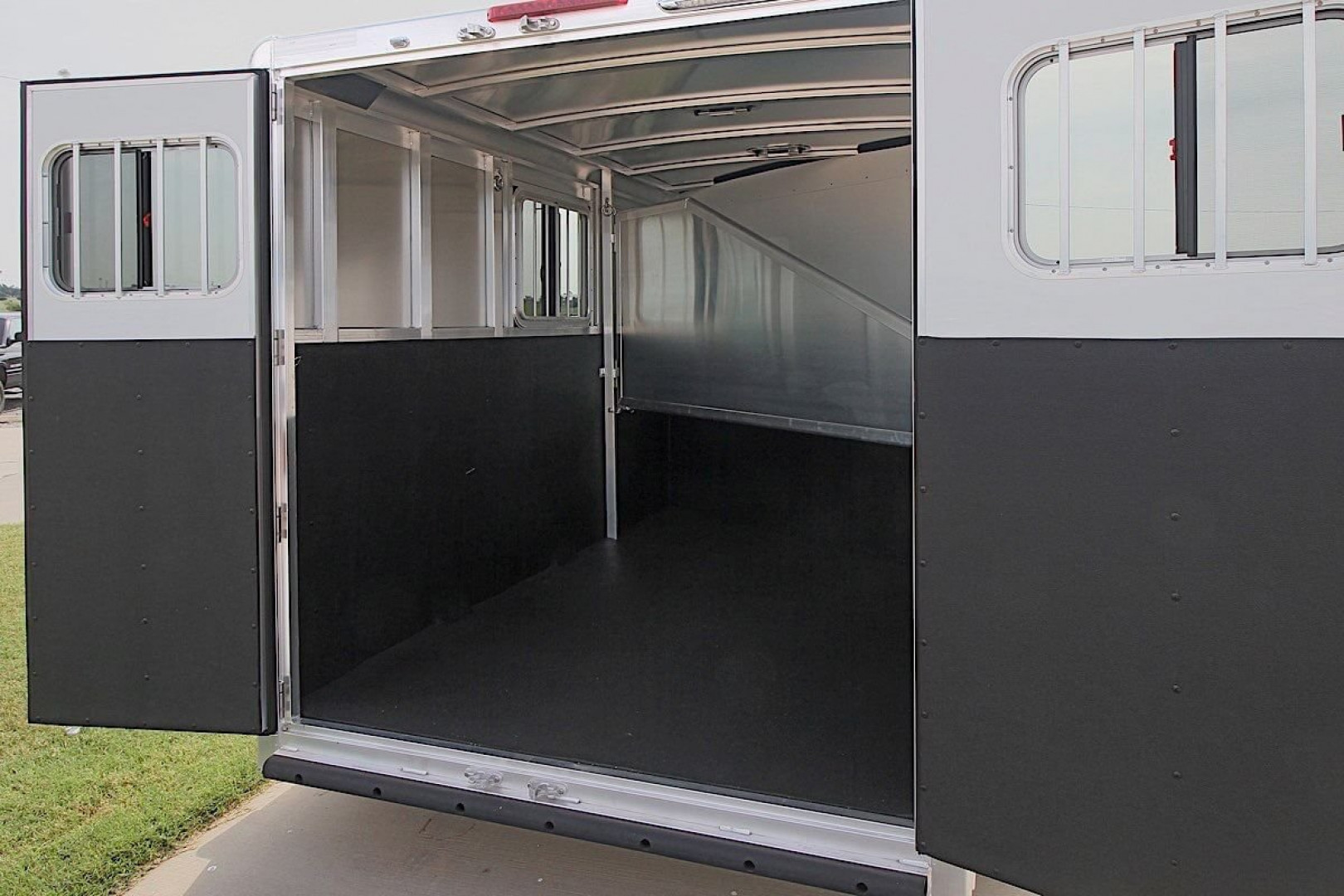 New 2025 Exiss Trailers EXPRESS 3H BP - SS Stock / Stock Combo Trailer