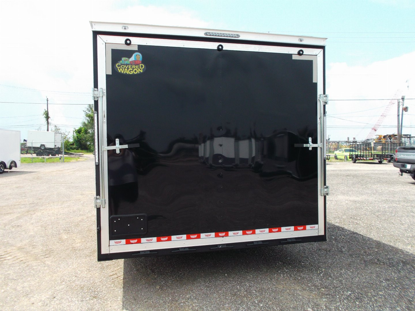 New 2025 COVERED WAGON TRAILERS 8.5x24 Cargo / Enclosed Trailer / XXL Package / 7ft Interior Height / 7000# Torsion Axles / Extra Wide Heavy Duty Ramp / .030 Black Heavy Duty Skin / 48" RV Side Door / RV Step
