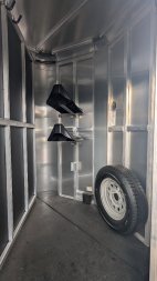 New 2024 Shadow STABLELITE 2 HORSE W/ SPARE Stock / Stock Combo Trailer