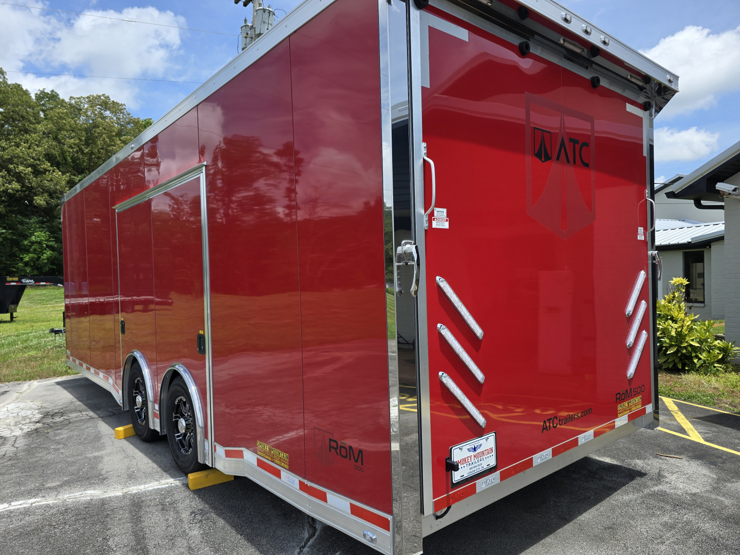 New 2025 ATC 8.5X24 ESCAPE DOOR Cargo / Enclosed Trailer