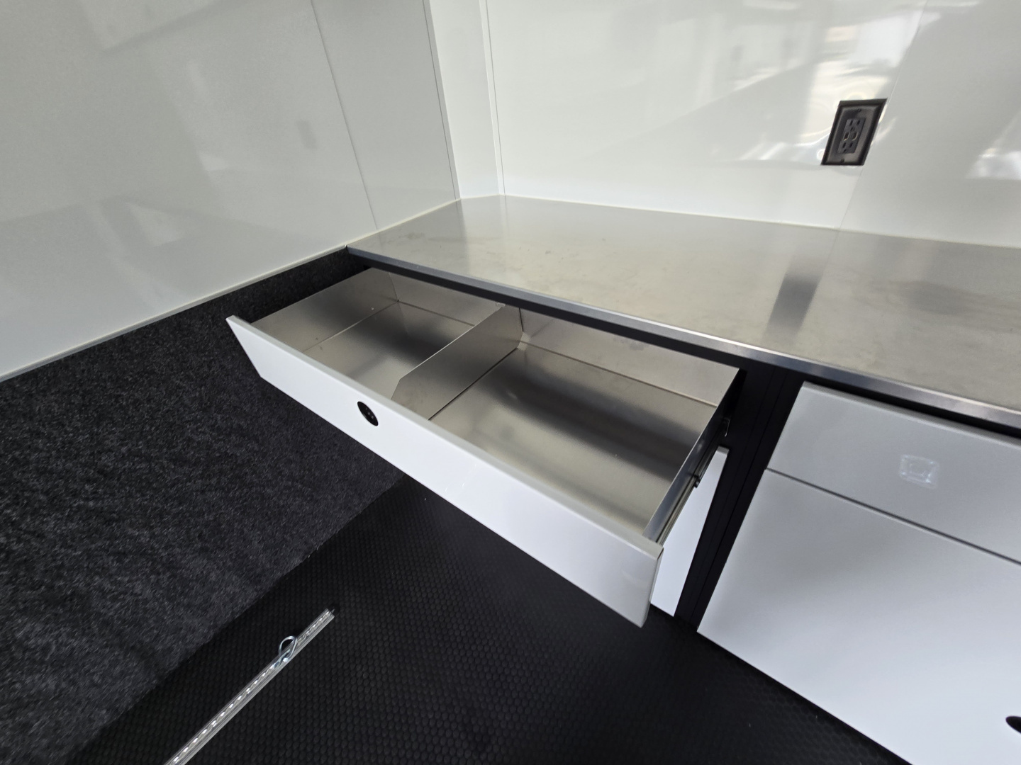 New 2025 ATC 8.5X24 ESCAPE DOOR Cargo / Enclosed Trailer