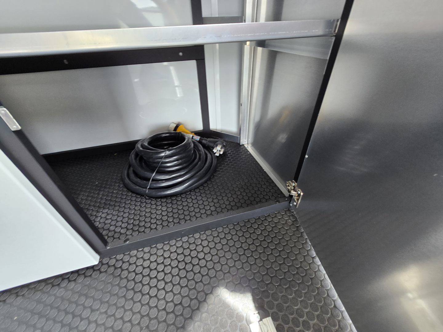 New 2025 ATC 8.5X24 ESCAPE DOOR Cargo / Enclosed Trailer