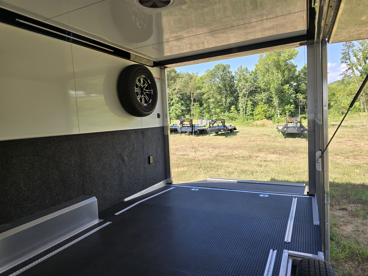 New 2025 ATC 8.5X24 ESCAPE DOOR Cargo / Enclosed Trailer