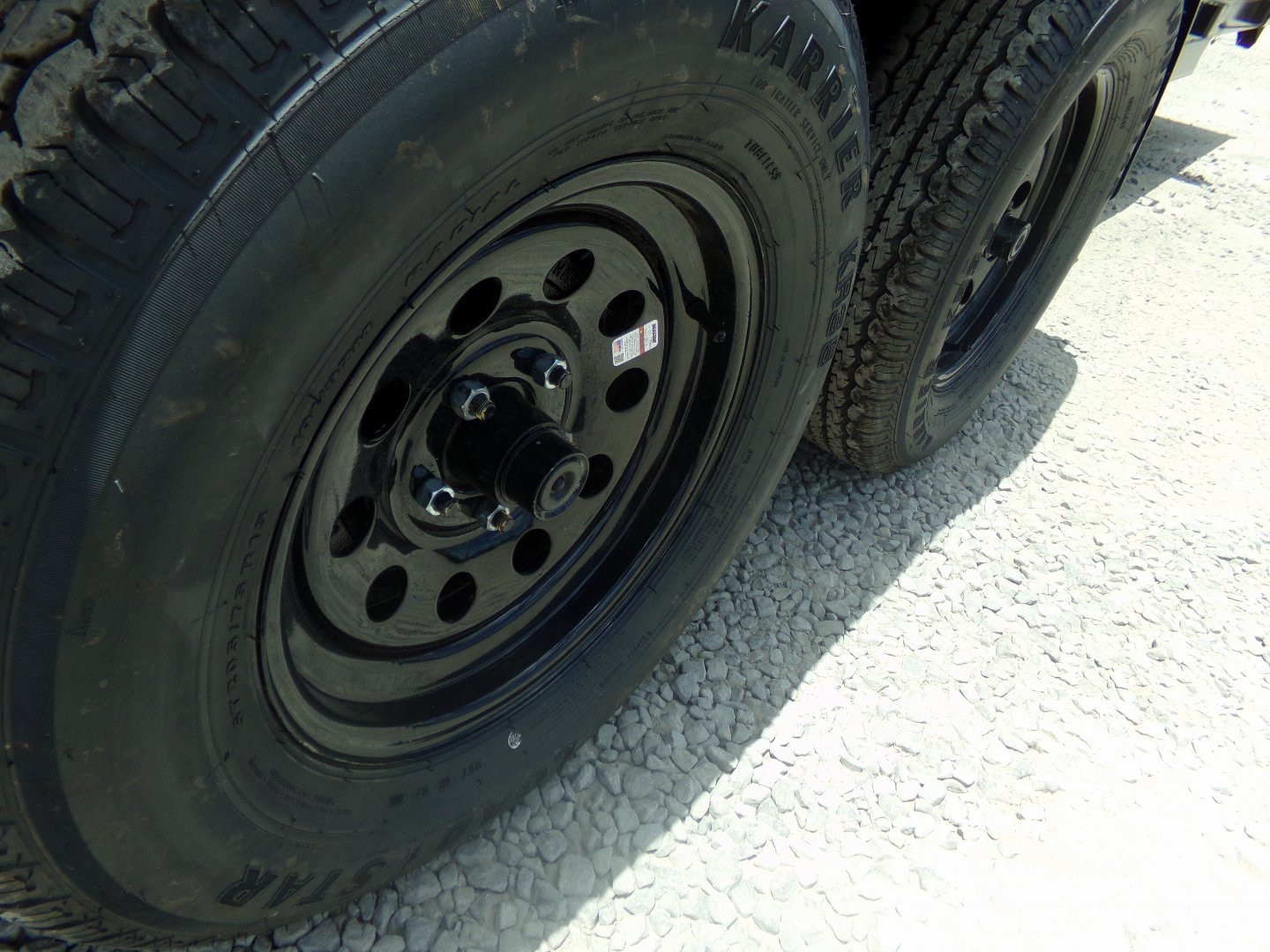 New 2024 P & T Trailers 82X20 WOOD DECK Car Hauler