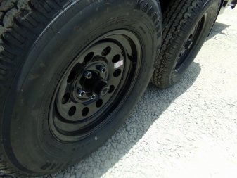 New 2024 P & T Trailers 82X20 WOOD DECK Car Hauler