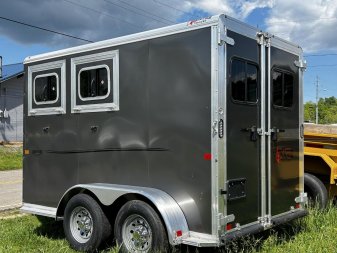 New 2024 Frontier Trailers 2 horse slant Stock / Stock Combo Trailer