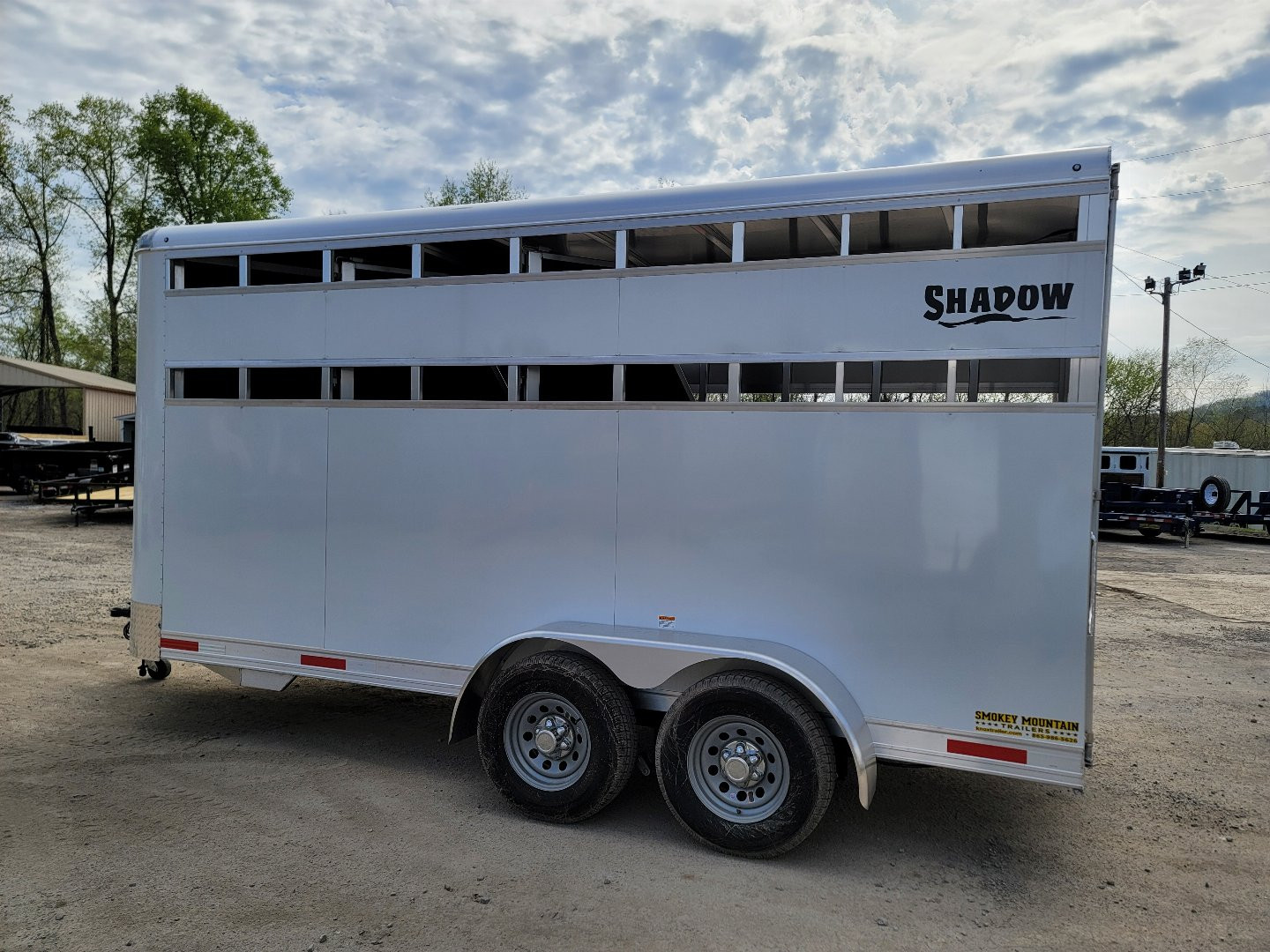 New 2024 SHADOW 3 HORSE WHITE Pen / Stock Combo Trailer