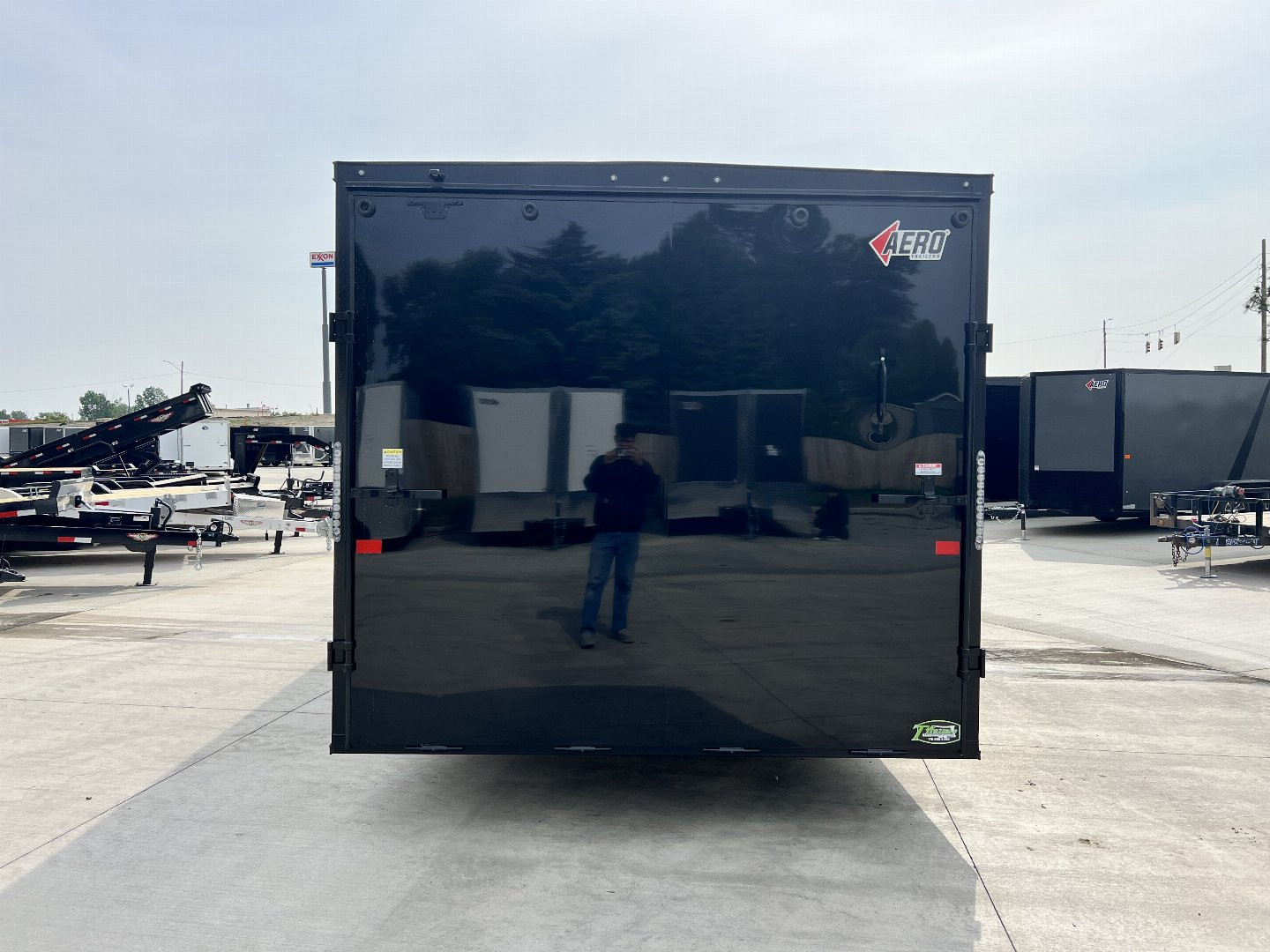New NEW 2026 AERO 8.5x28 +2’V, 7’ TALL, WHITE Interior, BLACKOUT  EDITION - QUALITY Enclosed Rear Ramp Car Hauler Cargo Trailer