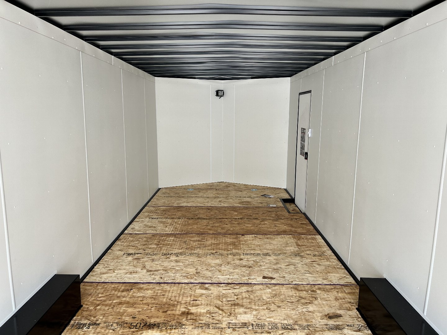 New NEW 2026 AERO 8.5x28 +2’V, 7’ TALL, WHITE Interior, BLACKOUT  EDITION - QUALITY Enclosed Rear Ramp Car Hauler Cargo Trailer