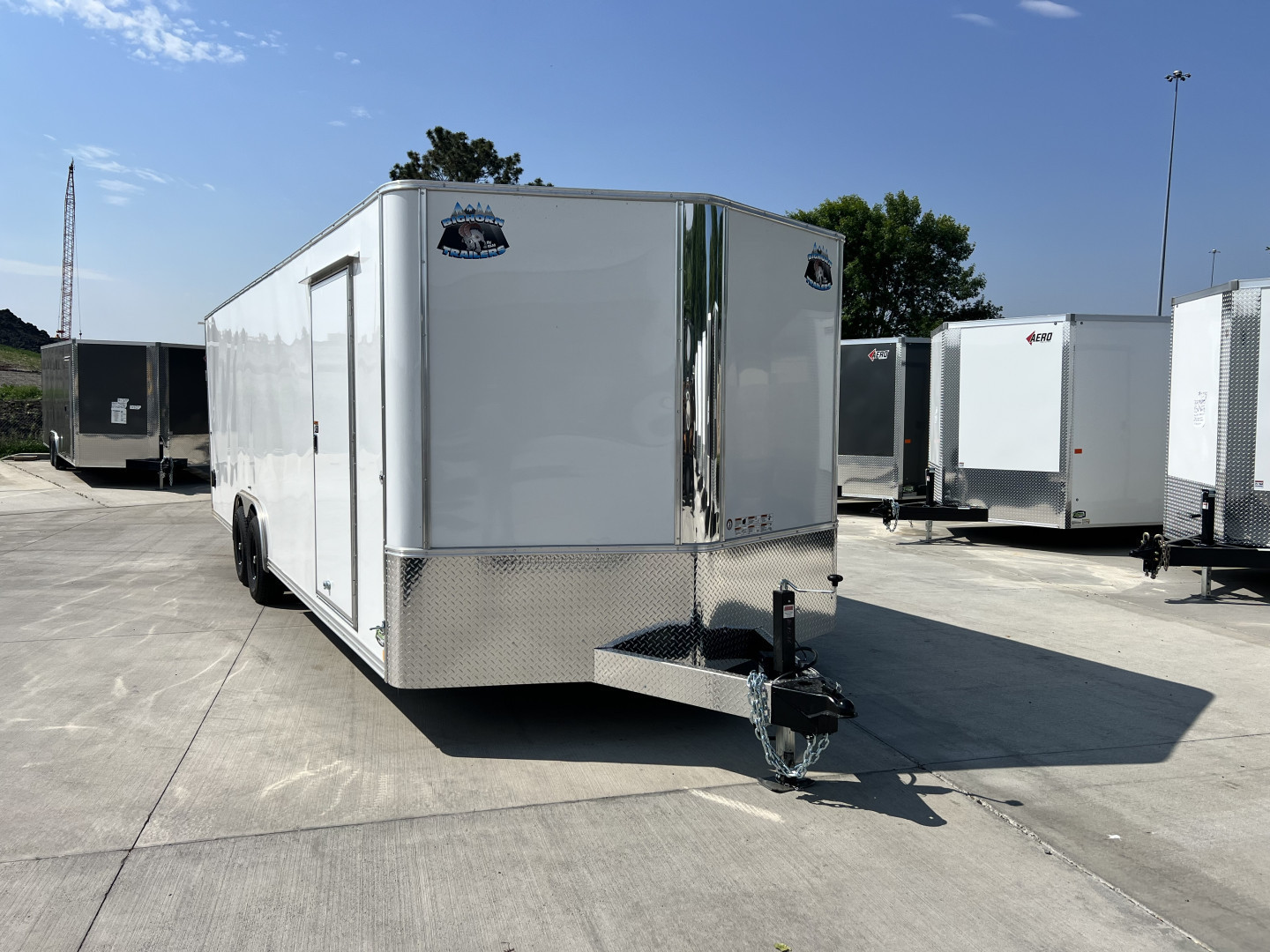New 2026 Bighorn R&M 8.5x24 + 2’V Nose Rear Ramp Enclosed Cargo Trailer Car Hauler