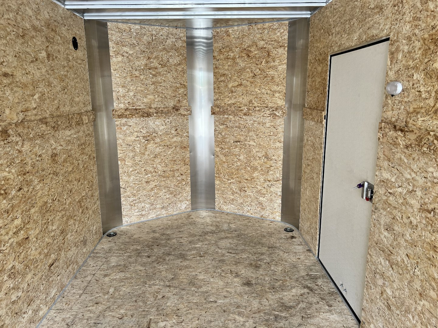 New 2026 Bighorn R&M 7x20+2’V 10K SUPERIOR QUALITY Contractor Model Rear Ramp Enclosed Cargo Trailer