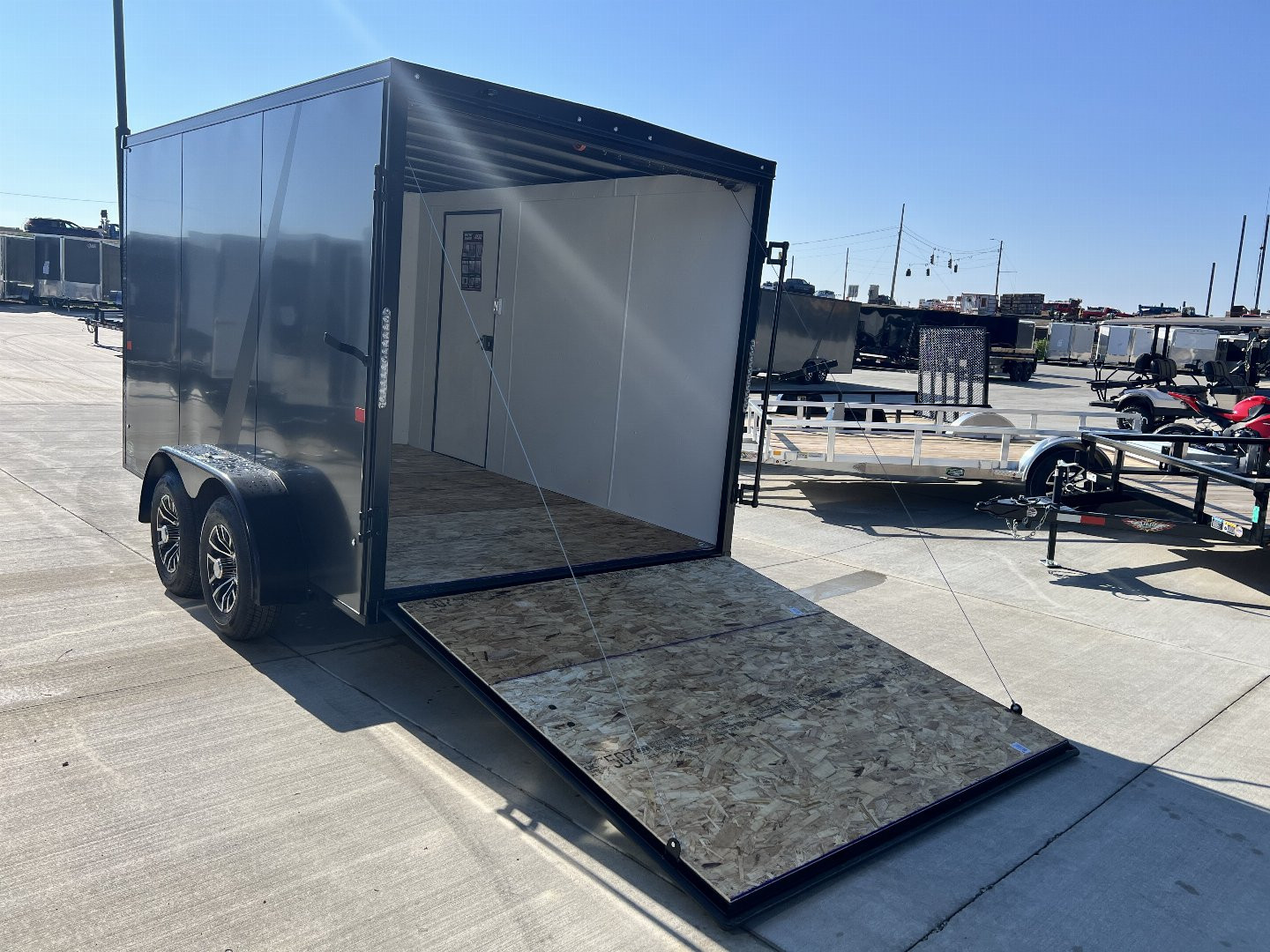 New 2025 AERO 7x12+v enclosed Cargo / Enclosed Trailer